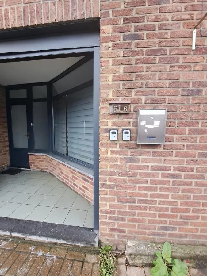 Gohysart 51B 1 Bruxelles-Charleroi-Airport Apartment